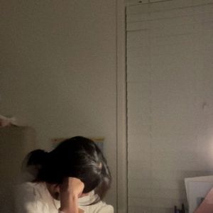 Kaise Tu Gungunaye Muskuraye