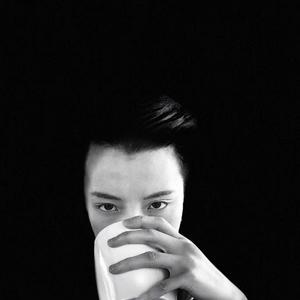 queen-伴奏（翻自 半阳）