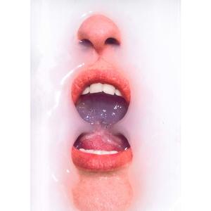 Te Demoras (feat. Laura Broyer)