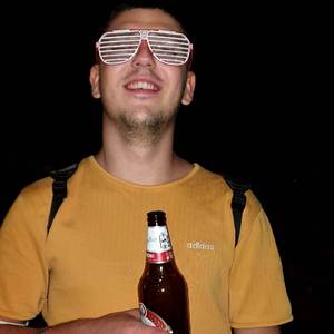 Intro (Justfreestyle)