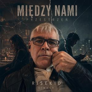 Między nami przestrzeń