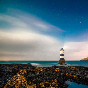 Caminado en la Orilla
