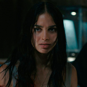 hoes inside the house*