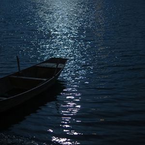 烟雨行舟（原唱伦桑）