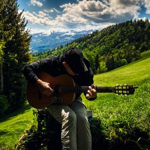 Alive – Live