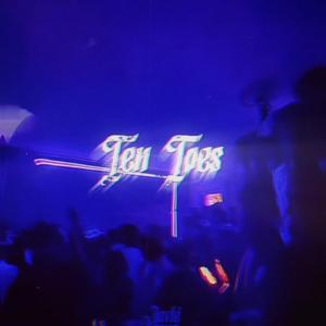 Ten Toes