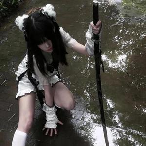 BXNDZ (bands on me) (feat. SlyT)