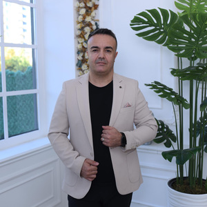 Sevdanın mahkumuyum