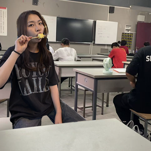 远方的思念遥不可及