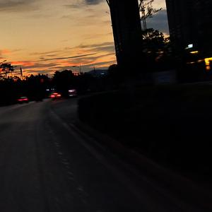 就忘了别想她（por by FRESH ye）