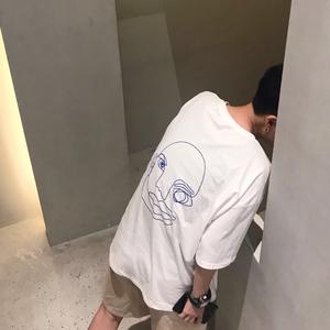 月色倒映在西湖（抖音热搜）