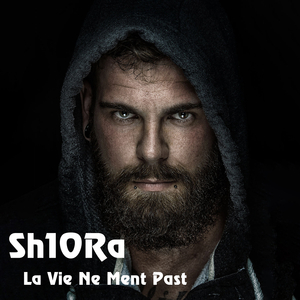 La Vie Ne Ment Past