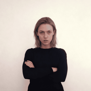 翻回忆却找不到曾经的你