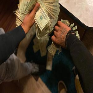 R & T (feat. BG REXKK)