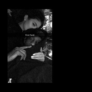 CAROLINA HERRERA (feat. Emirsito)