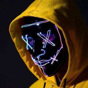 รักอย่างเดียวไม่พอ