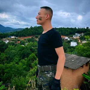 兄弟不需要理由+1录音棚