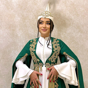 Өзге елдің есігін жаным қағасың