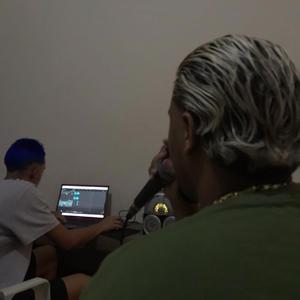 MTG (SENTA SENTA X DESENROLA BATE JOGA DE LADINHO DJS TH DO CDV VS BOMBOM)