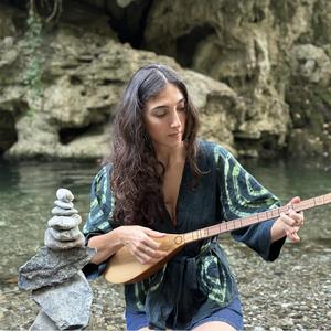 Hüma Kuşu (feat. Özgür Baba)