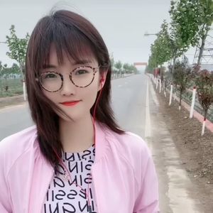 《一句先苦后甜》演唱：诺依999