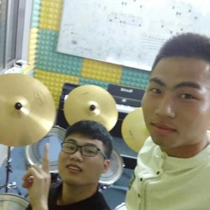 彭林胜.实现梦想