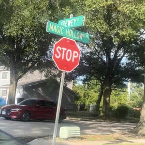 ONE MAN MISSION (feat. Eazy, Fazzo & Tmac)