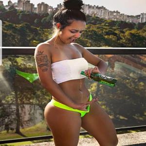 FAZ UM VUK VUK AO SOM DO SERIE GOLD