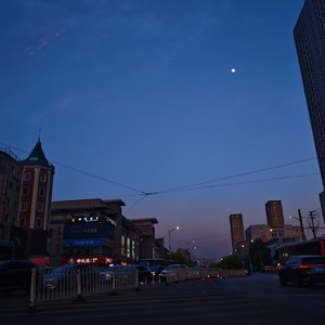 朝阳、暮色与星空