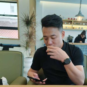 生锈的年轮-阿龙