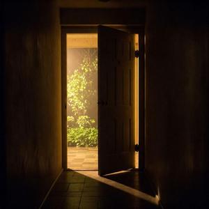 谁不想幸福来敲门（我羡慕你有家有她）