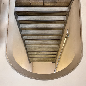 地下シェルターB1の冒険