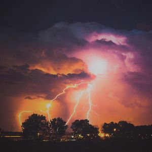 黑色星期天 Prod.CHAUNCEY