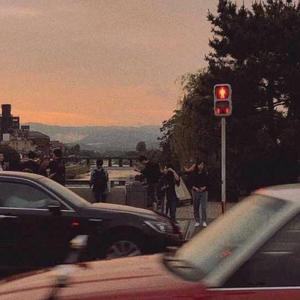 爱与不爱皆自由