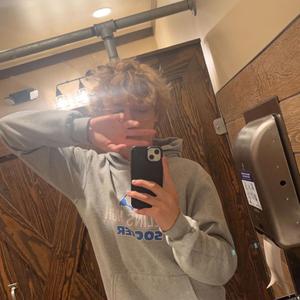 supressor (feat. kxndy)