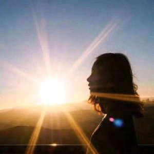 陪着你就是陪着我自己