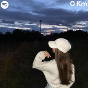 Heyecandan İsmini Bile Kazıdım Yüreğime