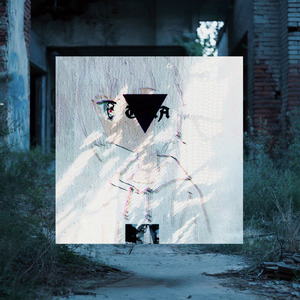 hold me down (feat. ZOLA YUU)