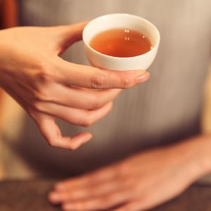 静品茶六 (古琴鸟声)