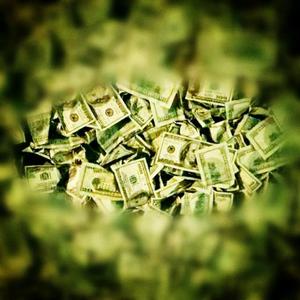 向钱看（PROD BY XVIBE）