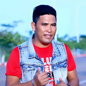 ຮັກຄົນຊື່ດຳບໍ່ຊ້ຳໃຈ (ฮักคนชื่ดำบ่ช้ำใจ)