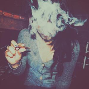 todo mundo faz jerk agora, eu faço ruídos de vampiros (feat. ETERNO BUSCADOR)