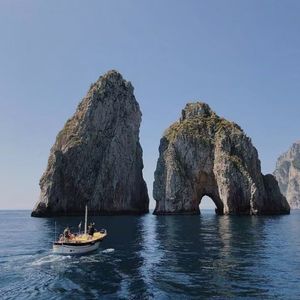 夜空中的安宁祝福