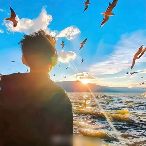 不再平凡 伴奏.wav