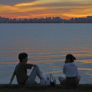 在潮落之前 追寻星辰与你