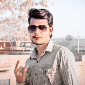 पाणी भरती न नजर मिलाई र