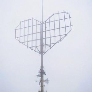 free hugs (feat. HELLIOT)