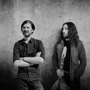 Filoi (feat. Nikos Stratakis)