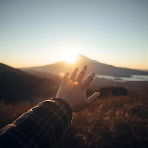 君の手の温もり – 冬に聴きたくなるエモい失恋バラード