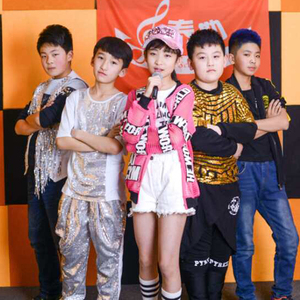 异类（Cover 华晨宇）